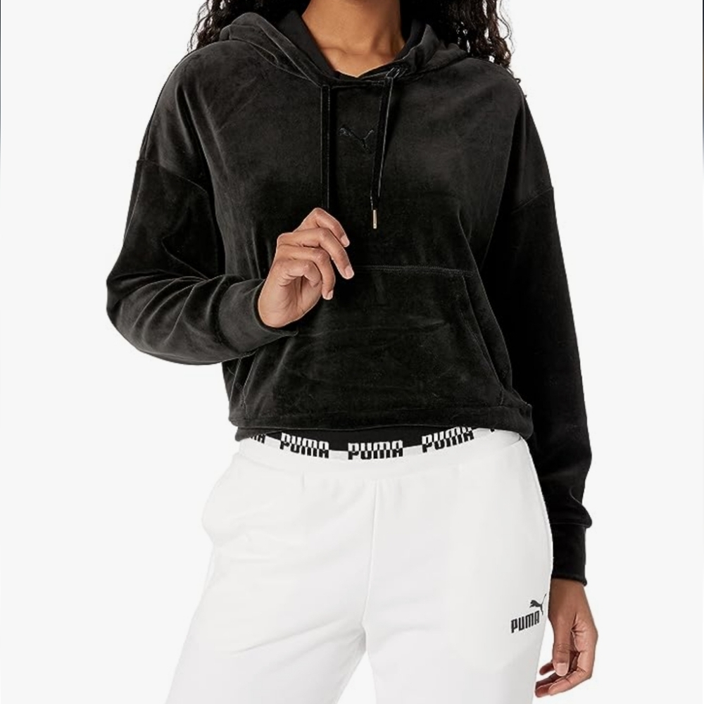 💕NWT PUMA Womens Velour Hoodie💕Size Medium